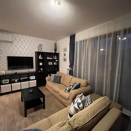 Zmrd Apartman *