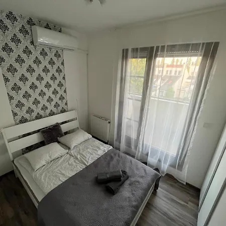 Zmrd Apartman *
